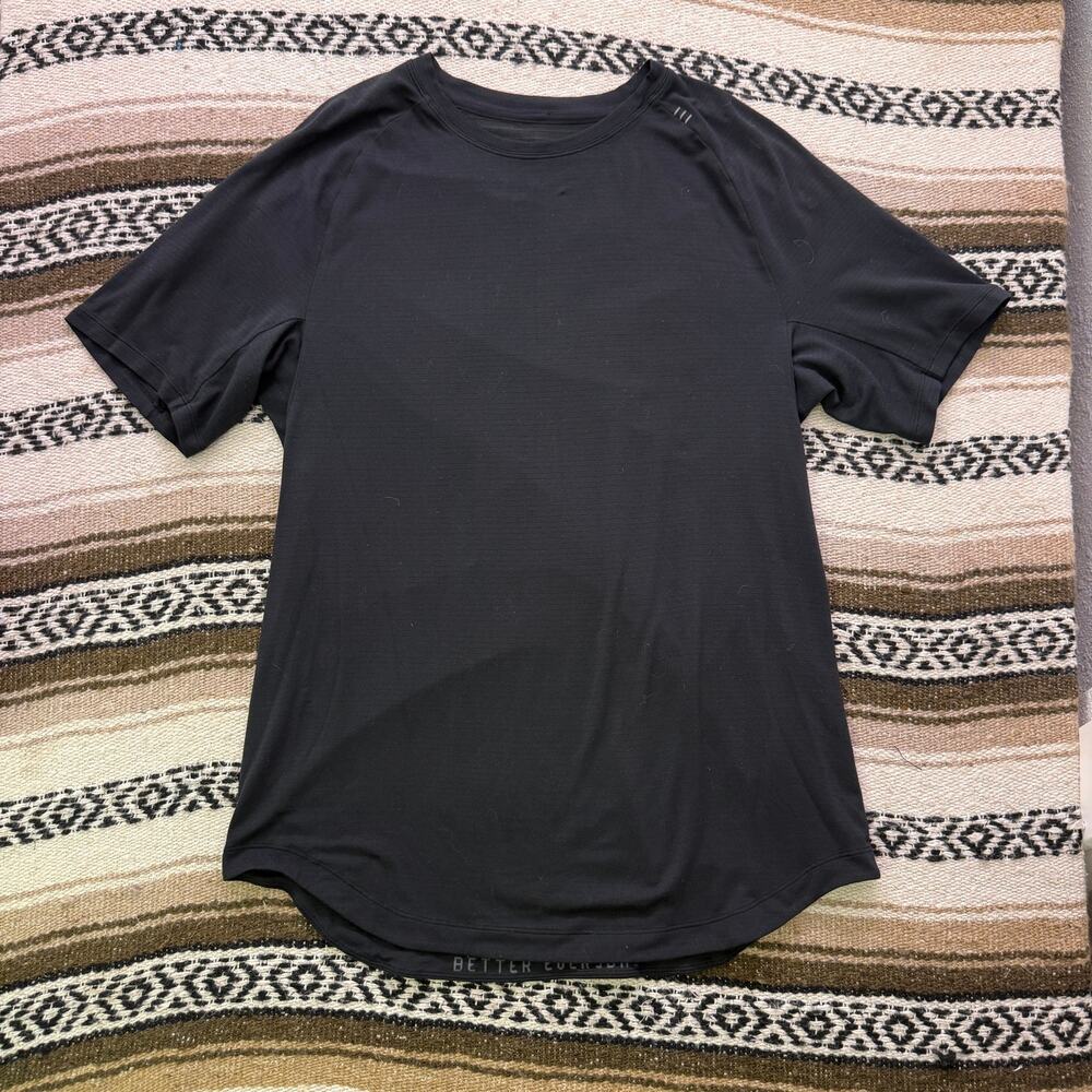 Men's Lululemon Black Better Everyday Athletic Stretch License to Train Shirt L